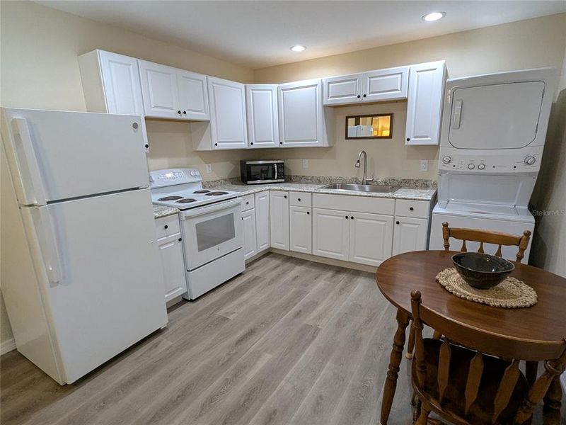 Furnished interior view inside a new home in , Arcadia (Image 9).