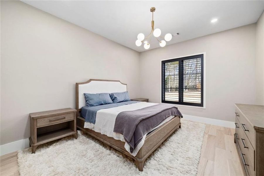 Furnished interior view inside a new home in , Alpharetta (Image 54).