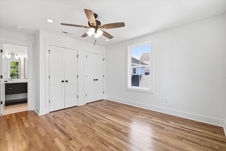 Spacious, unfurnished interior of a new home in , Charleston (Image 23).