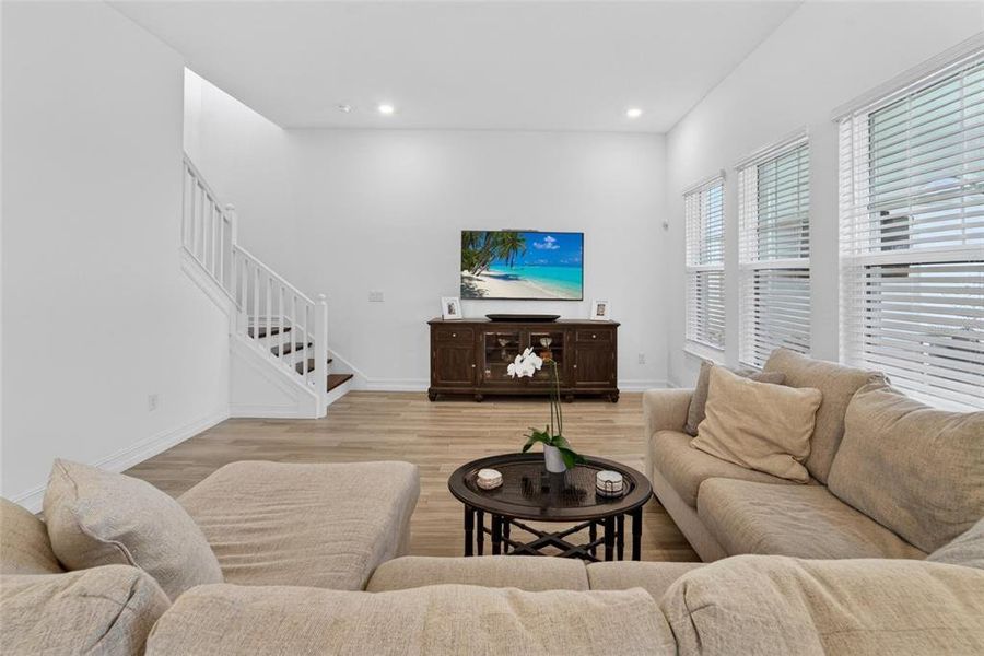 Furnished interior view inside a new home in SouthShore Yacht Club, Ruskin (Image 46).