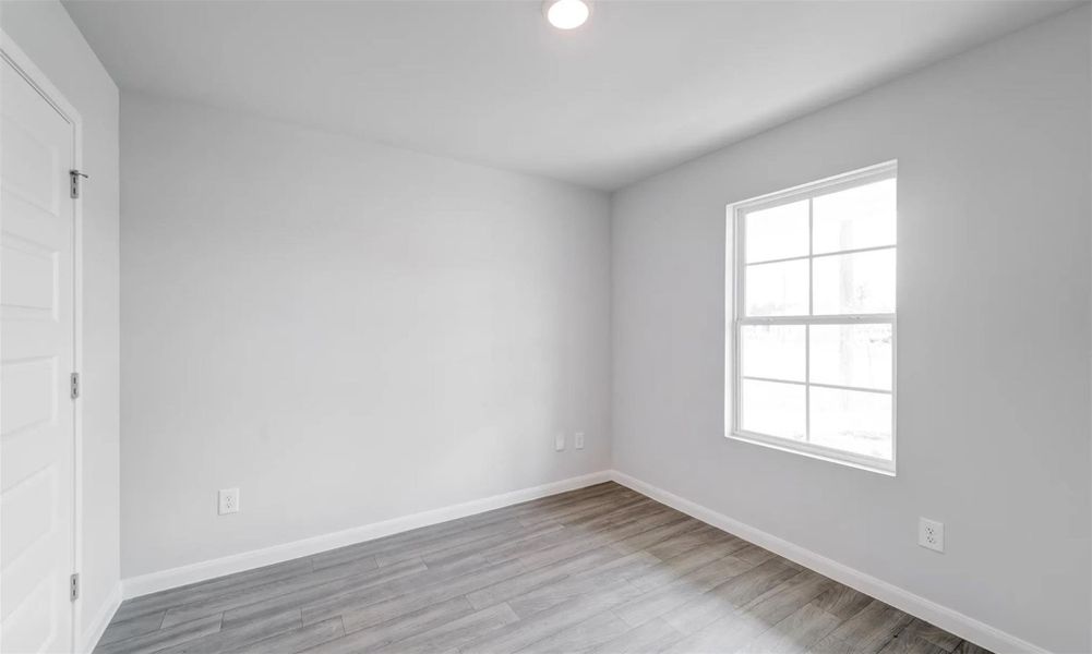 Spacious, unfurnished interior of a new home in , Lufkin (Image 12).