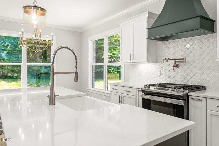 3402 St Barts Pl 2-Interiors-11