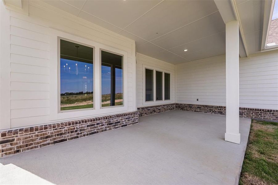 Exterior details and patio area of a home in Rocky Top, Krum (Image 24). Exterior details and patio area of a home in Rocky Top, Krum (Image 24).