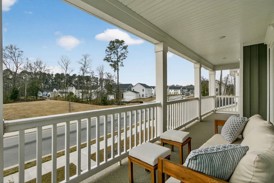 Exterior details and patio area of a home in , Summerville (Image 4).