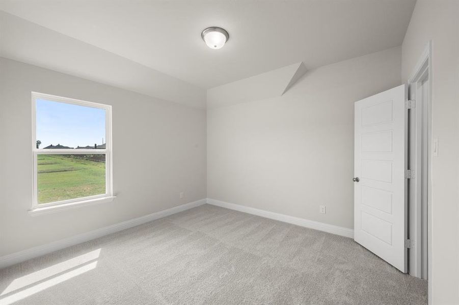 2300 KNapp- Bedroom-4