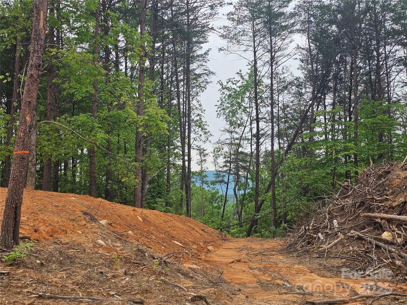 Image 8 of a home in .