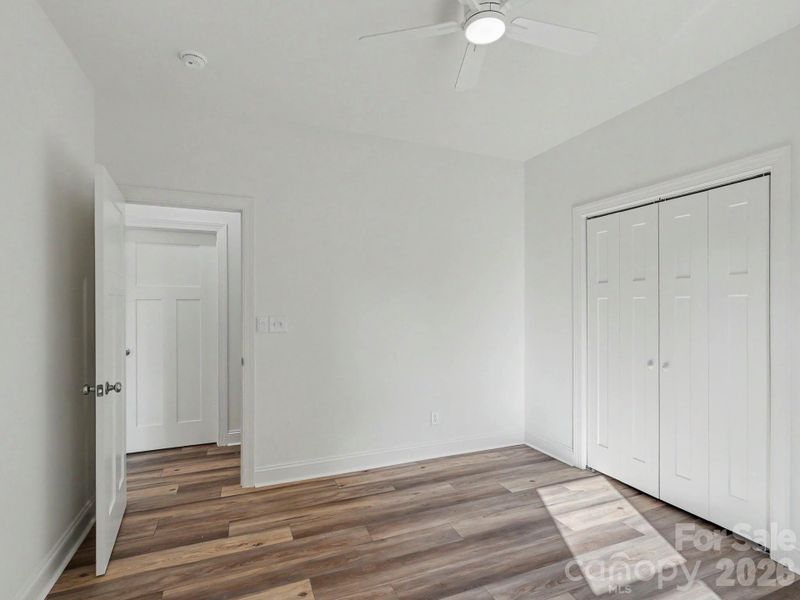 Spacious, unfurnished interior of a new home in , Mooresville (Image 32).
