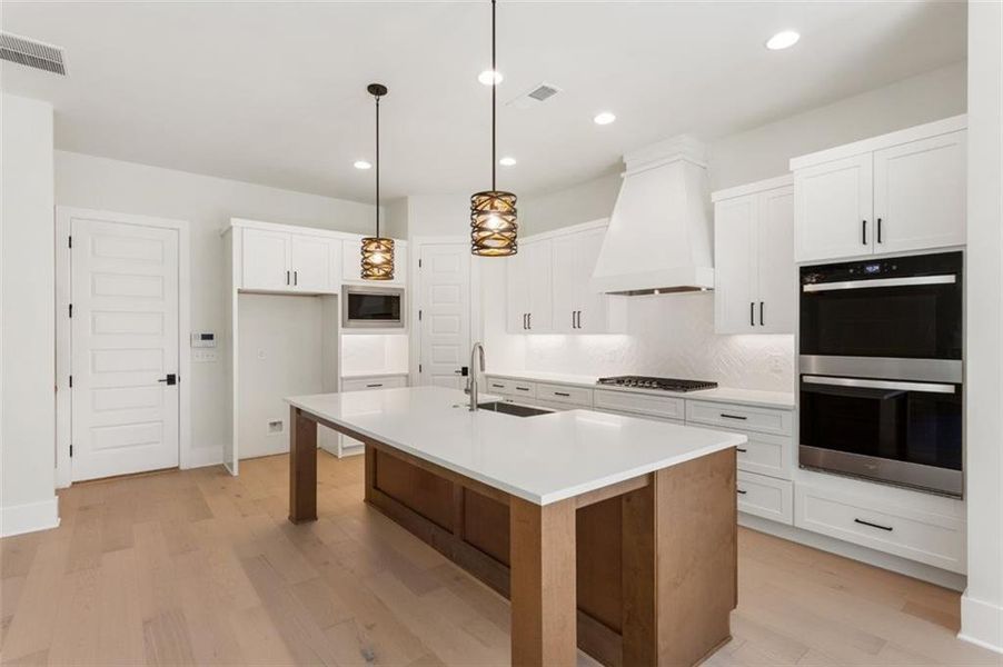 Furnished interior view inside a new home in , Smyrna (Image 8).