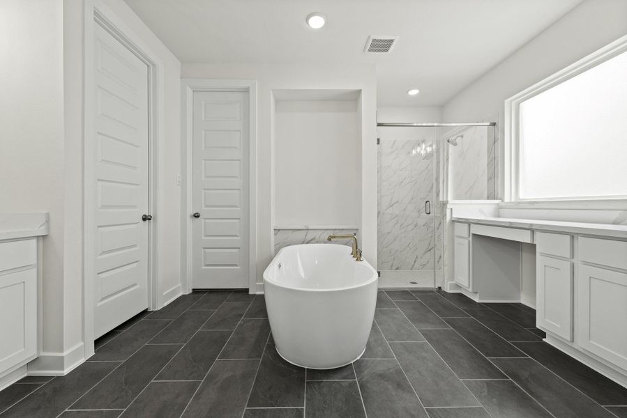 Representative image. Features, specifications, selections and colors may vary.