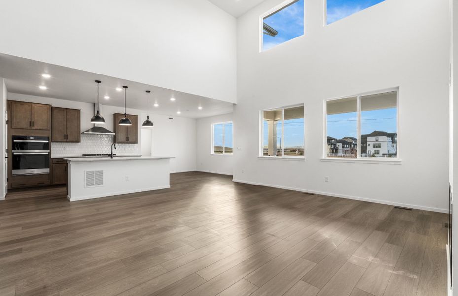 Spacious, unfurnished interior of a new home in Harvest Crossing, Aurora (Image 28). Spacious, unfurnished interior of a new home in Harvest Crossing, Aurora (Image 28).
