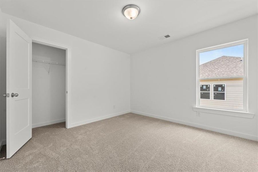 Spacious, unfurnished interior of a new home in Ellington Farms, Statham (Image 26).