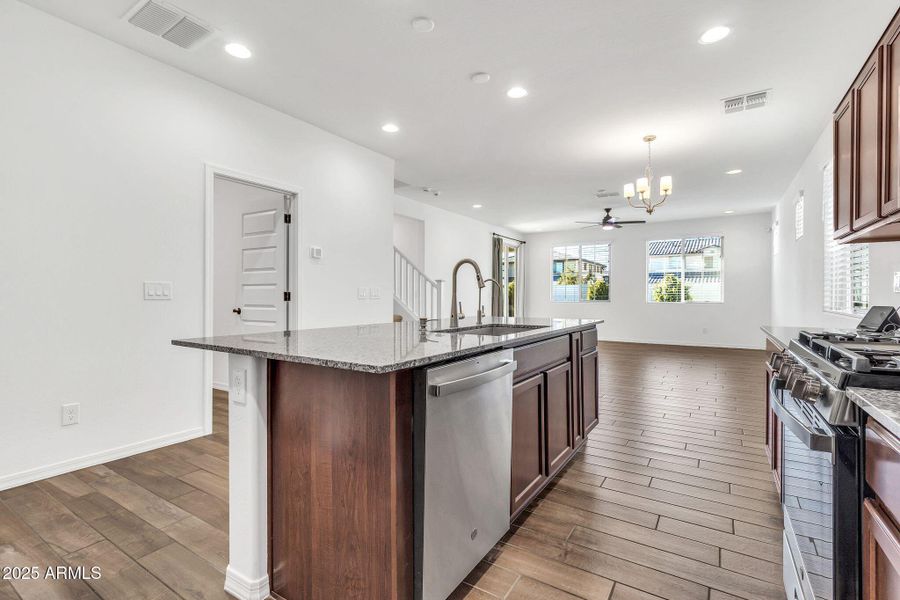 5730 S Veneto-14 5730 S Veneto-14