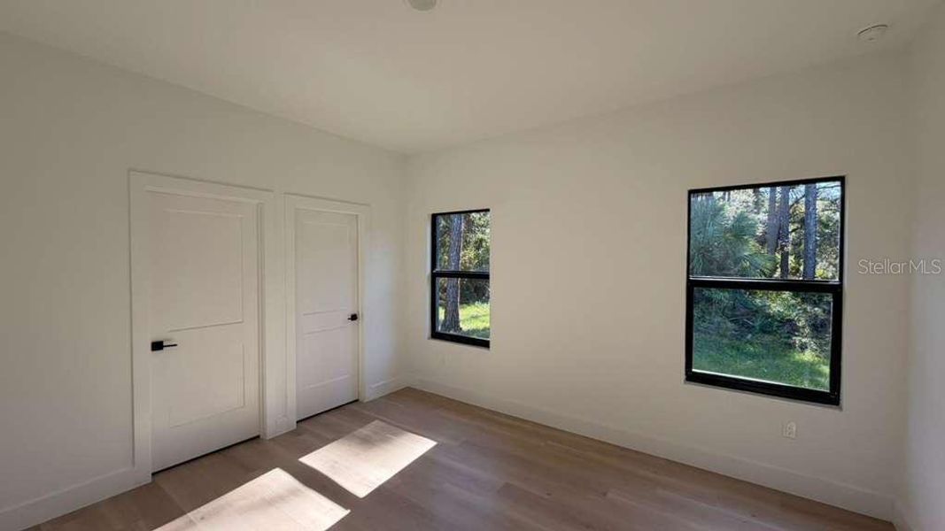 Spacious, unfurnished interior of a new home in , North Port (Image 37).