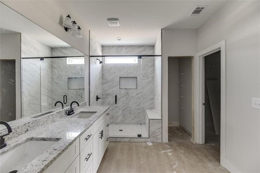 Furnished interior view inside a new home in , Hartwell (Image 12).
