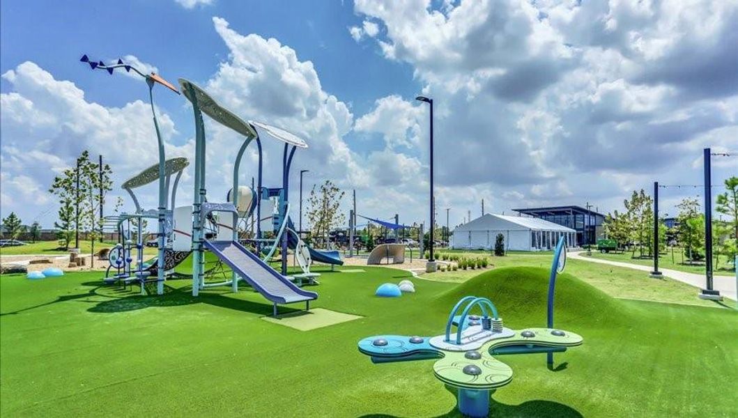 Community amenities in , Katy (Image 9).
