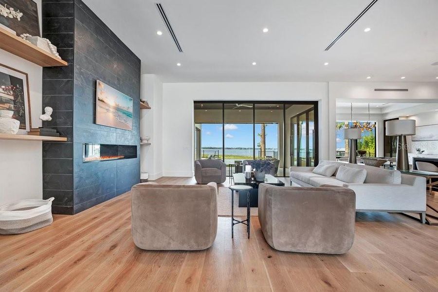 Image 80 of a home in .