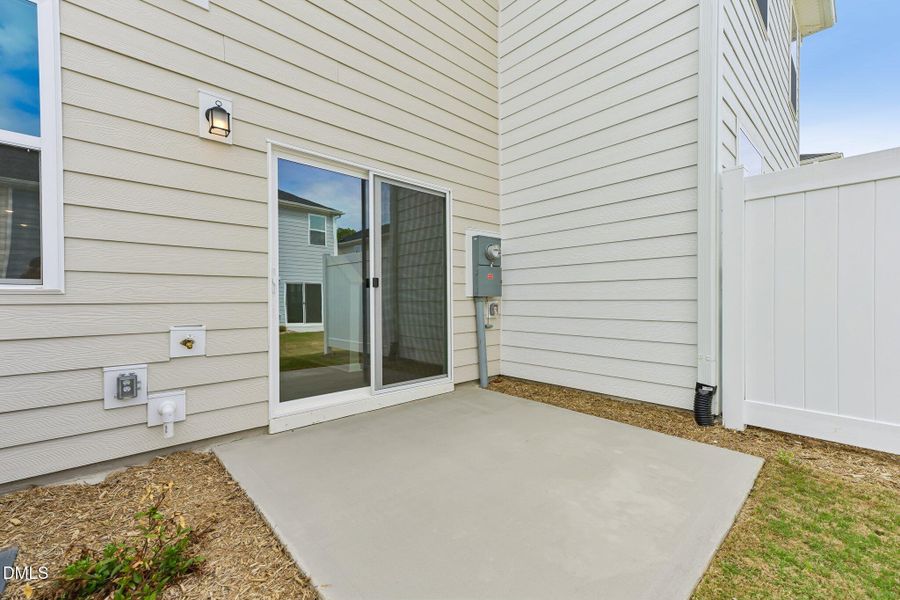 39-web-or-mls-Chrys St-S0205-039