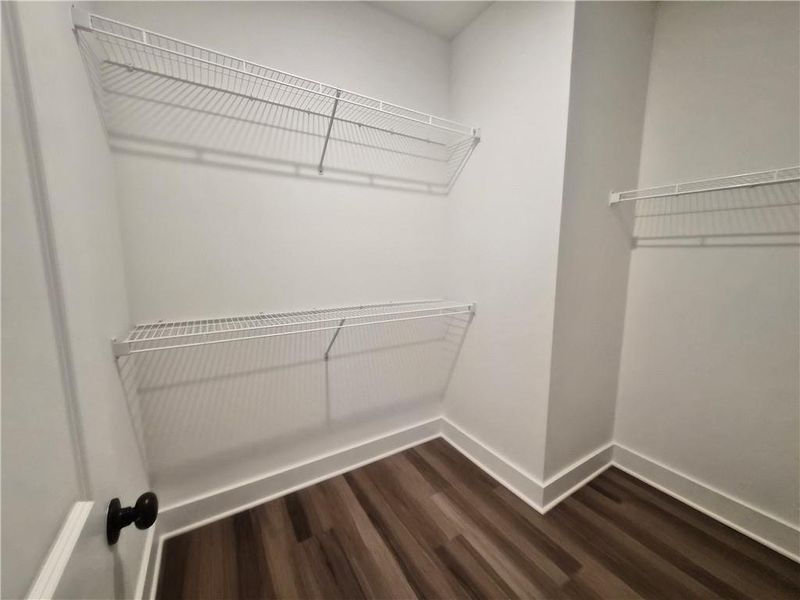 Spacious, unfurnished interior of a new home in , Dallas (Image 15).