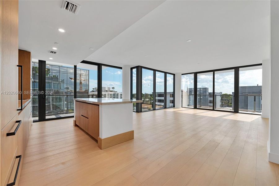 Spacious, unfurnished interior of a new home in , Bay Harbor Islands (Image 26).