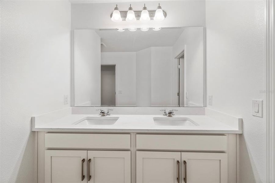 Close-up of interior finishes inside a home in Park View at the Hills, Minneola (Image 9).