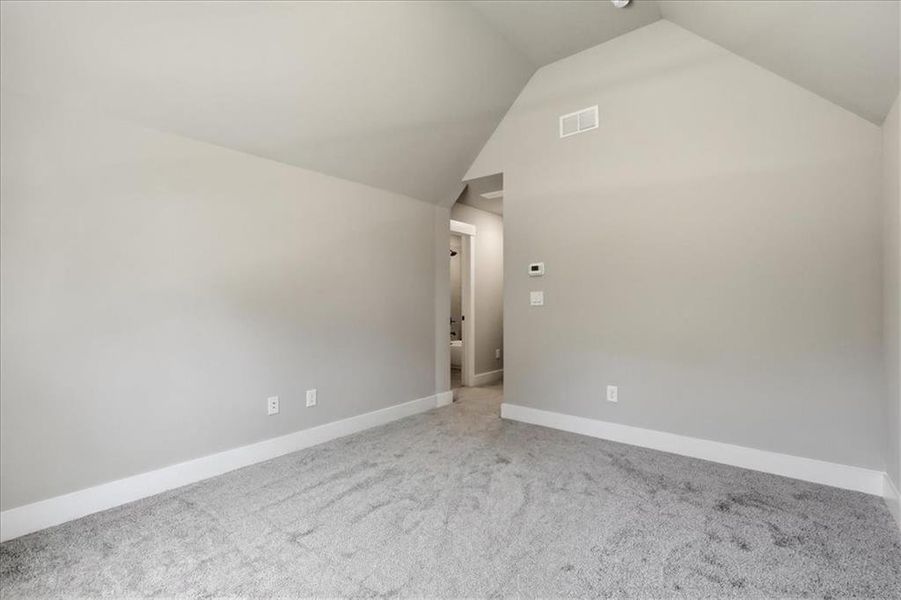 Spacious, unfurnished interior of a new home in , Statham (Image 39).