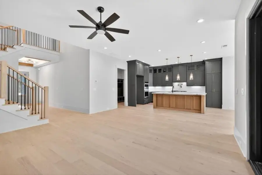 Spacious, unfurnished interior of a new home in The Manors, Jefferson (Image 34).