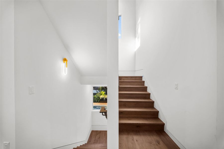 Spacious, unfurnished interior of a new home in , Austin (Image 32).