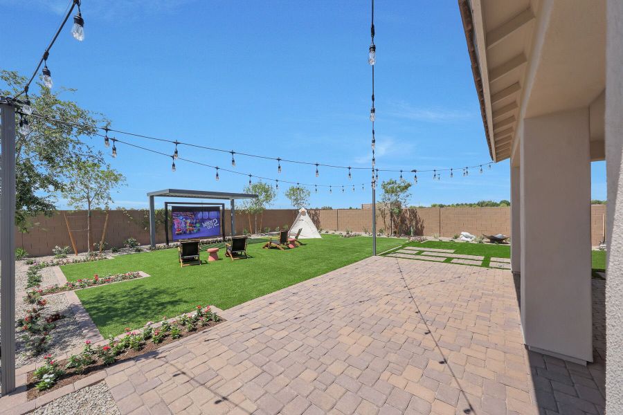 Representative exterior details of a home built from the Pacific by Mattamy Homes in Landmarke, Queen Creek (Image 27).