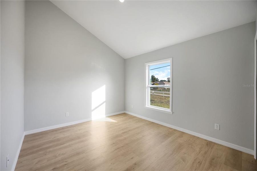 Spacious, unfurnished interior of a new home in , North Port (Image 17).