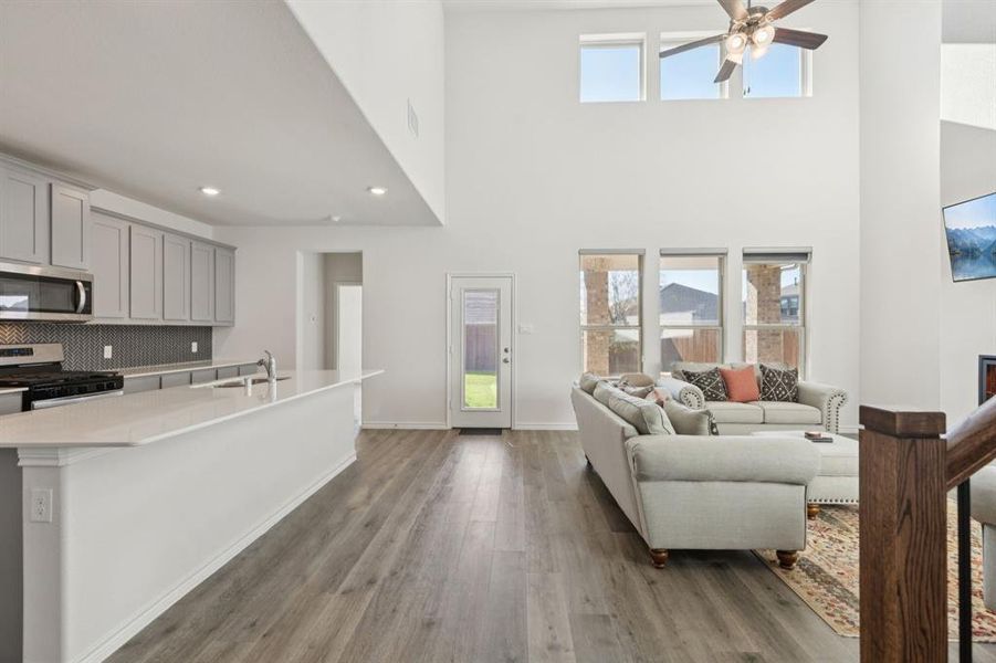 Furnished interior view inside a new home in , Anna (Image 26).