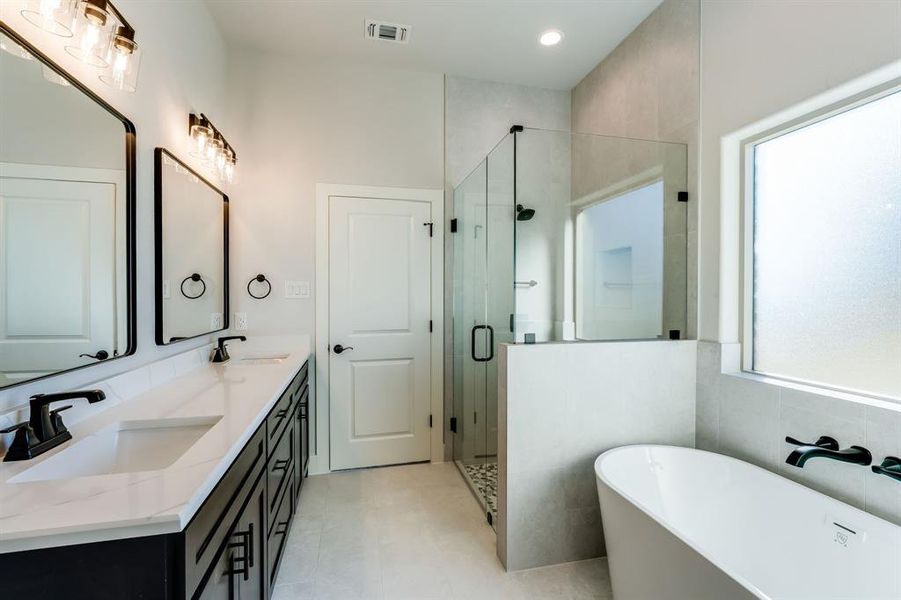 Furnished interior view inside a new home in The Ranches At Valley View, Reno (Image 14).