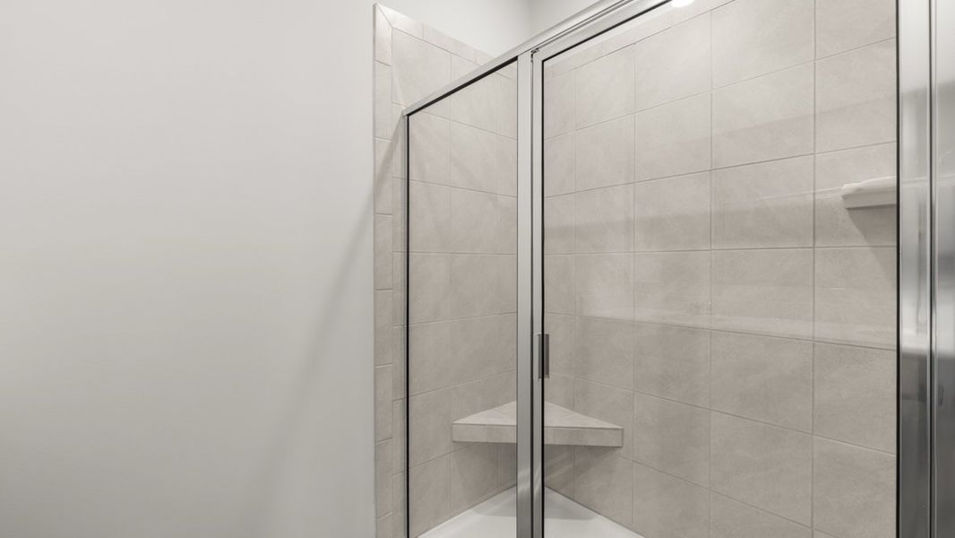 Representative interior finishes for a home built from the Elle by D.R. Horton in Fairway 17 at Mirror Lake, Villa Rica (Image 16). Representative interior finishes for a home built from the Elle by D.R. Horton in Fairway 17 at Mirror Lake, Villa Rica (Image 16).