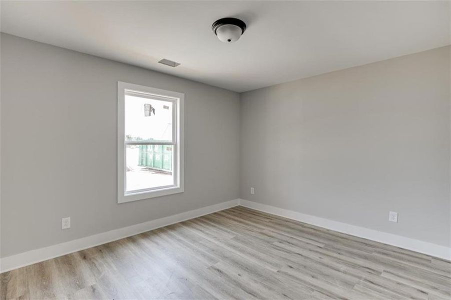 Spacious, unfurnished interior of a new home in , Hartwell (Image 7). Spacious, unfurnished interior of a new home in , Hartwell (Image 7).