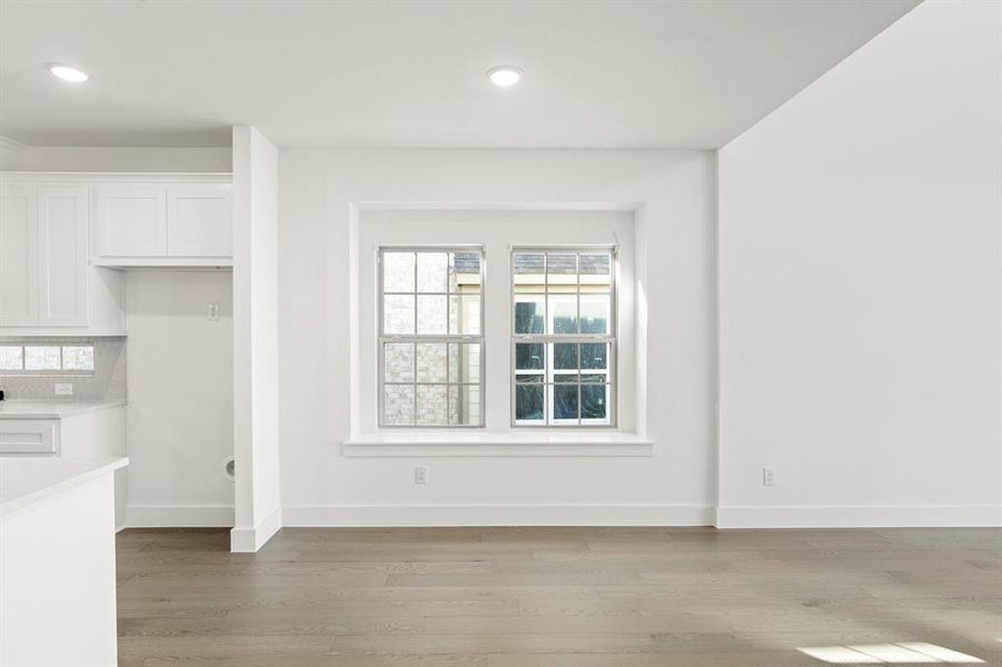 16. 8511 Great Stone - Dining