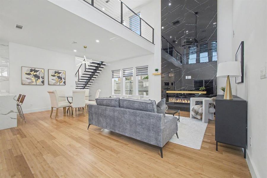 Furnished interior view inside a new home in , Dallas (Image 19).