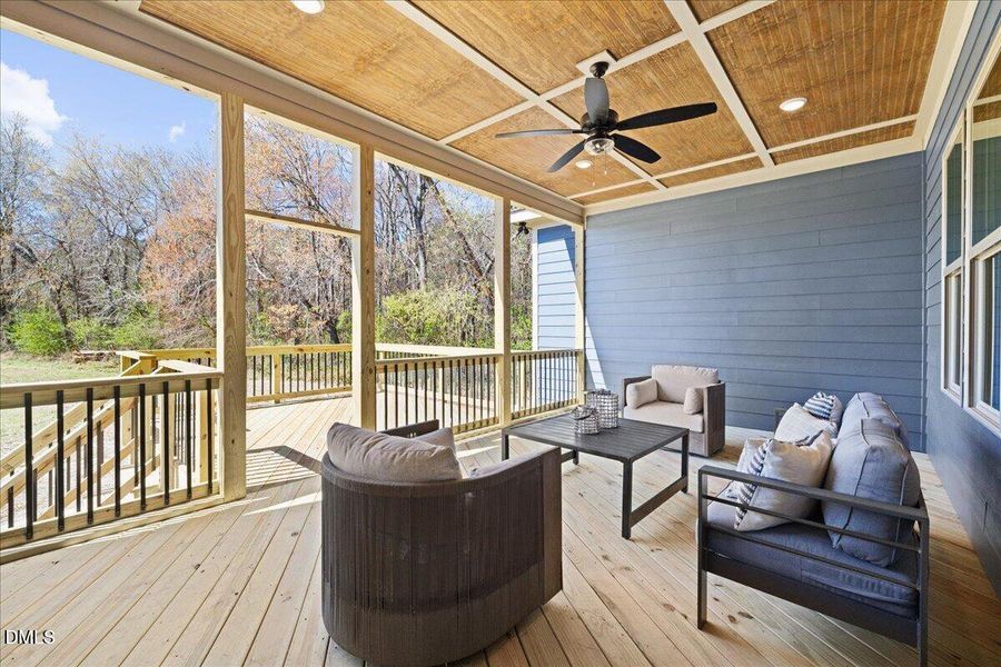 44-1027 Johnson Town Rd