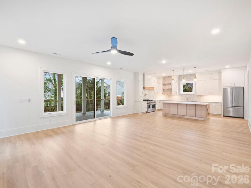 Spacious, unfurnished interior of a new home in , Charlotte (Image 23).