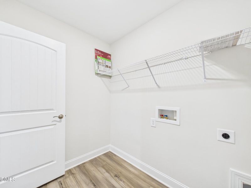 CAM01608G0-PR0122-STILL041