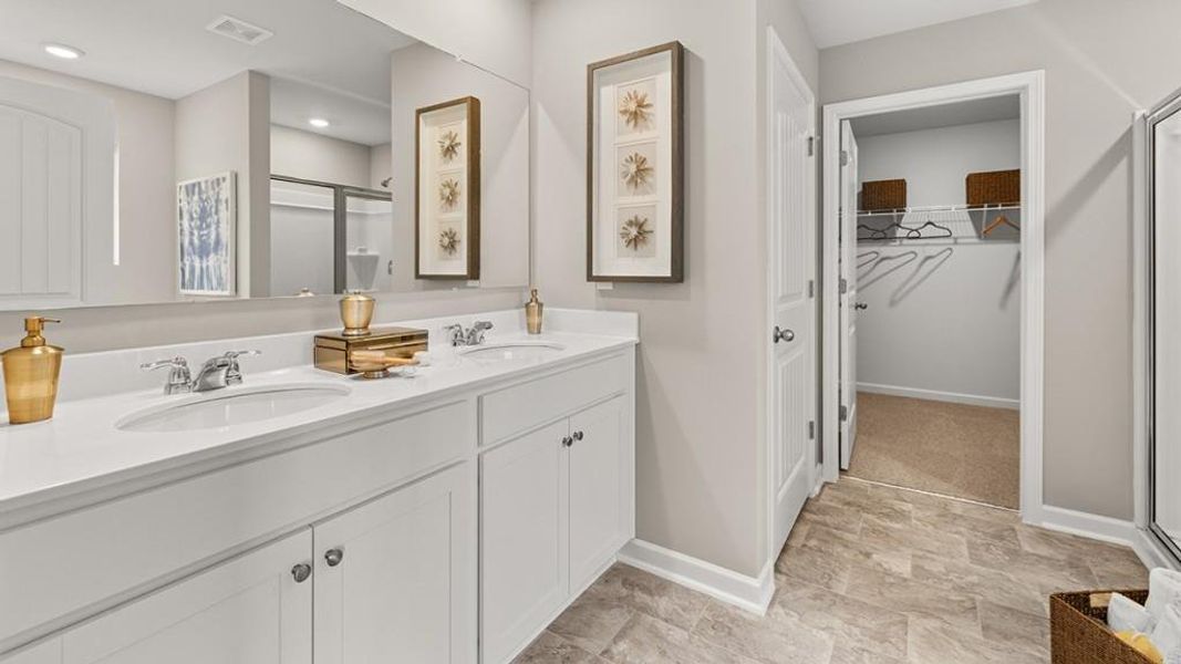 Furnished interior view inside a new home in Lost Creek, Dallas (Image 34).