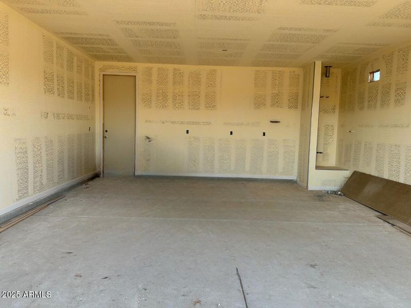 0012_ 2 car garage 0012_ 2 car garage