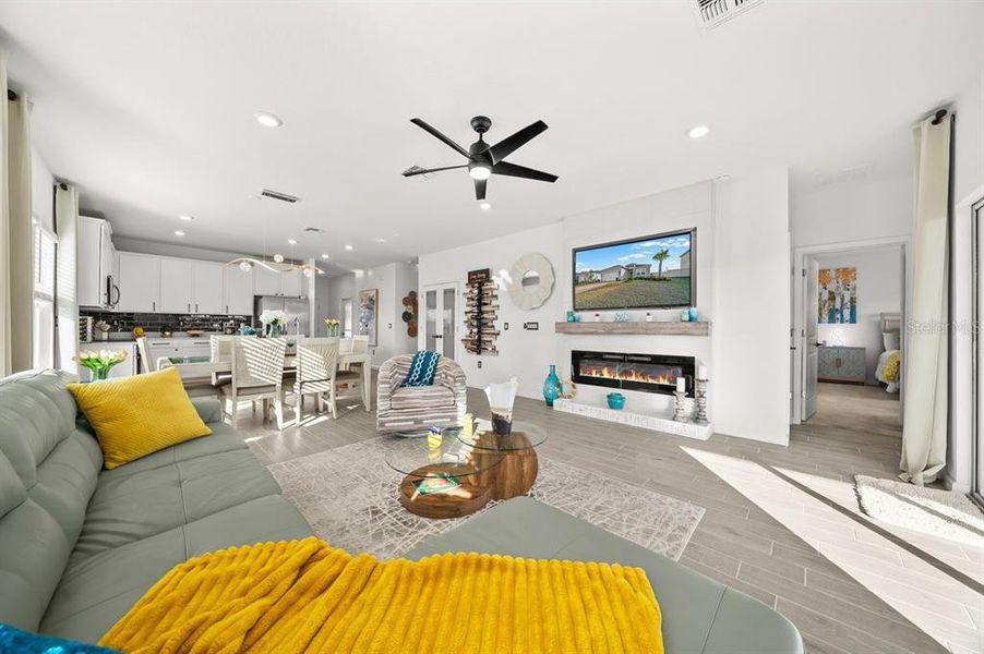 Furnished interior view inside a new home in , Ocala (Image 19).