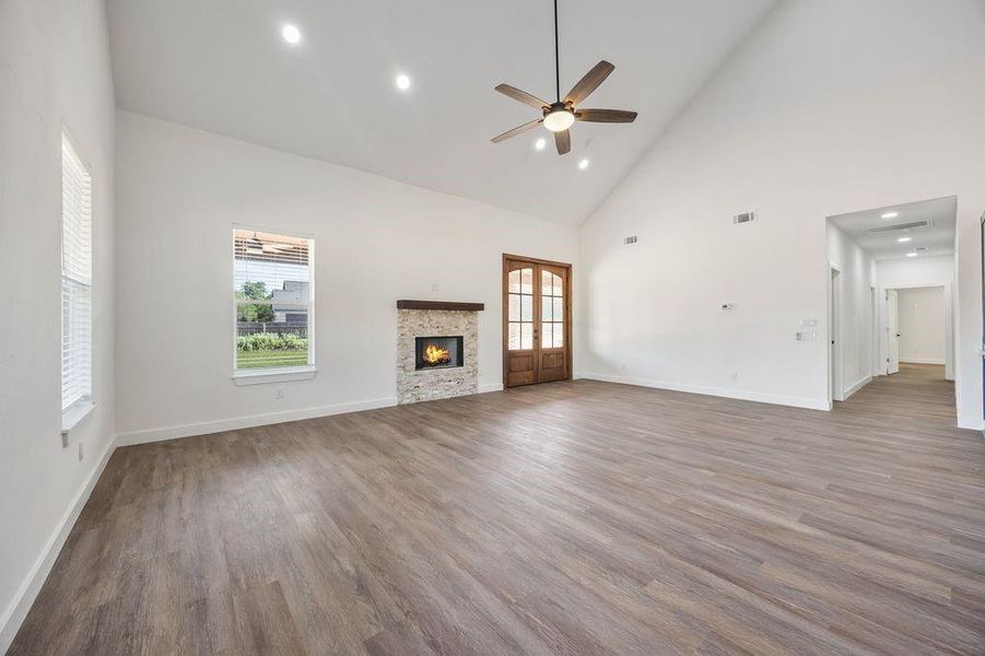 Spacious, unfurnished interior of a new home in , Rhome (Image 15). Spacious, unfurnished interior of a new home in , Rhome (Image 15).