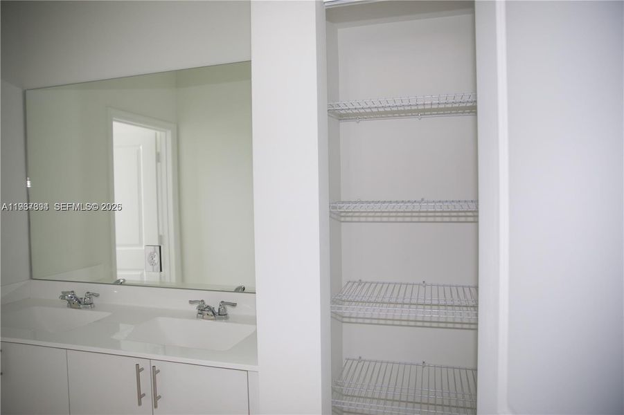 Image 49 of a home in . Image 49 of a home in .