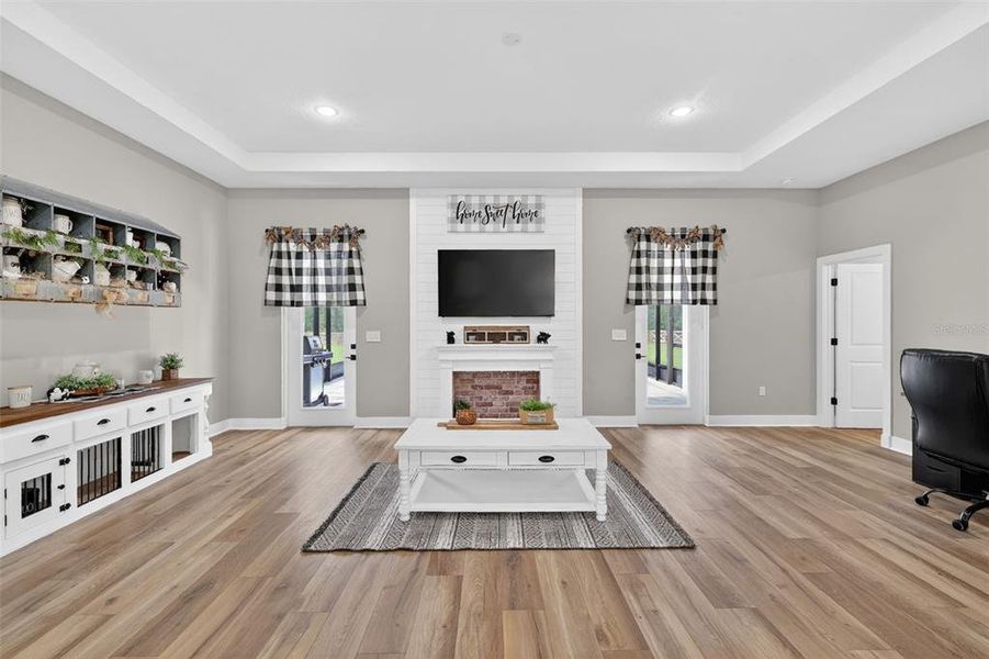 Furnished interior view inside a new home in , Dunnellon (Image 12).