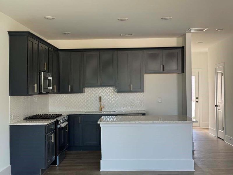 Furnished interior view inside a new home in Park Vue, Atlanta (Image 19). Furnished interior view inside a new home in Park Vue, Atlanta (Image 19).