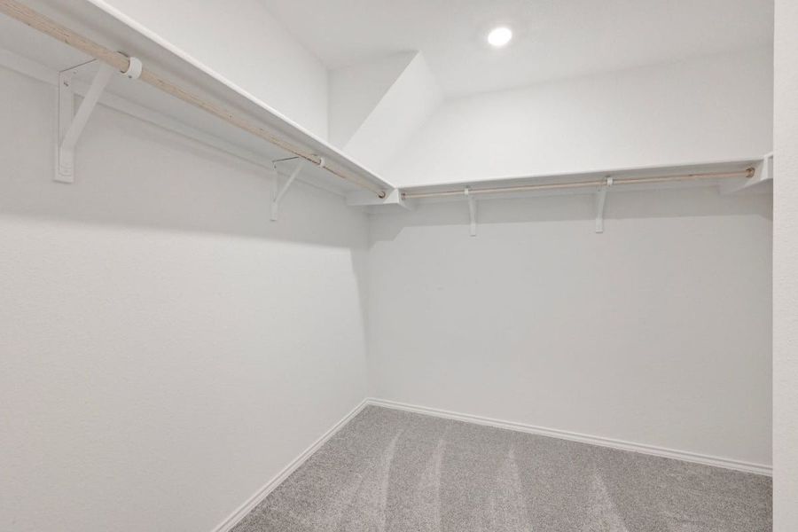Spacious, unfurnished interior of a new home in Stoney Chase, Del Valle (Image 28). Spacious, unfurnished interior of a new home in Stoney Chase, Del Valle (Image 28).