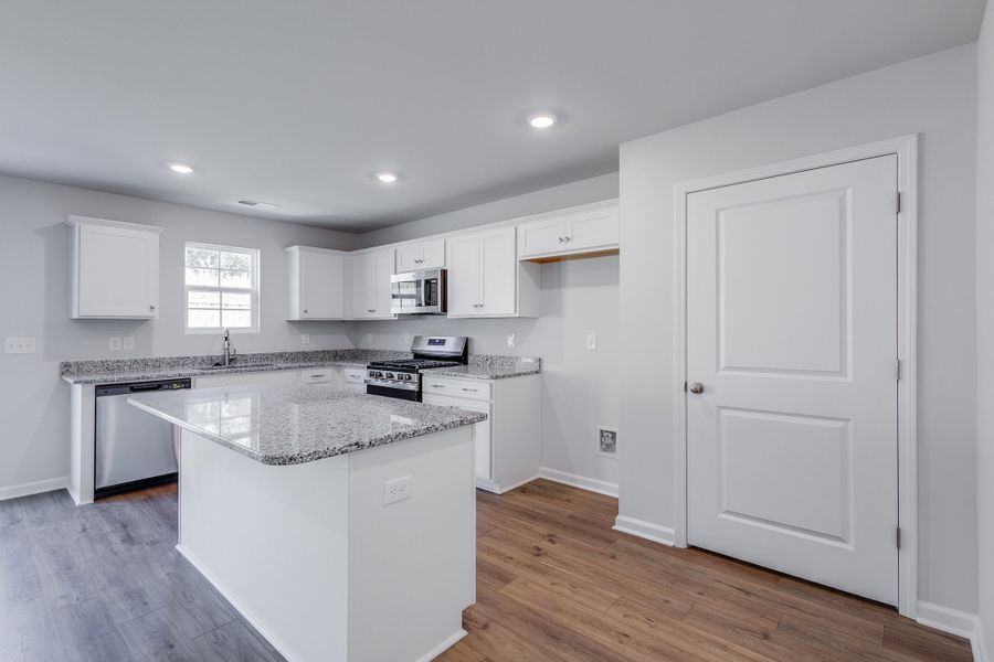 Furnished interior view inside a new home in Bluefield, Lexington (Image 7).