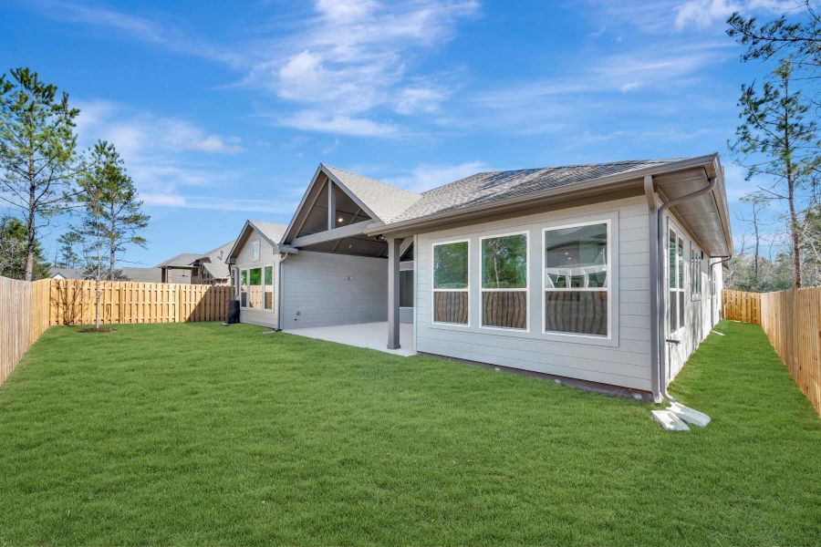 Exterior details and patio area of a home in COLTON 65' Homesites, Todd Mission (Image 3).