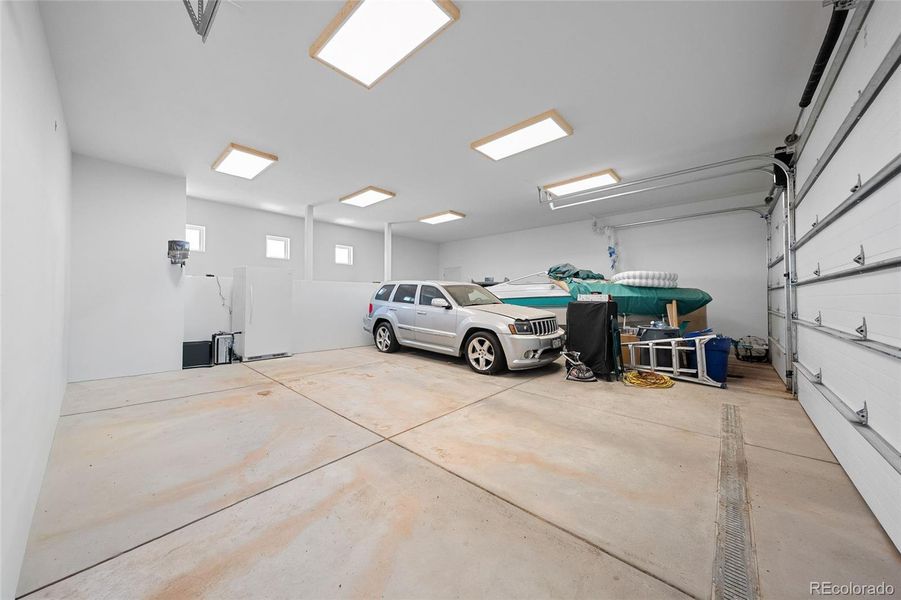 Image 40 of a home in .