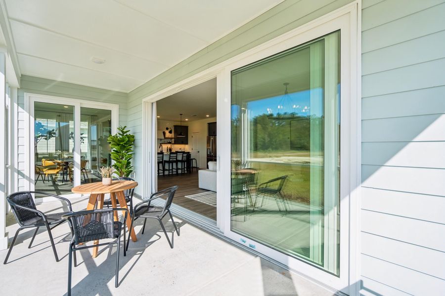 Exterior details and patio area of a home in Stono Village, Hollywood (Image 3).
